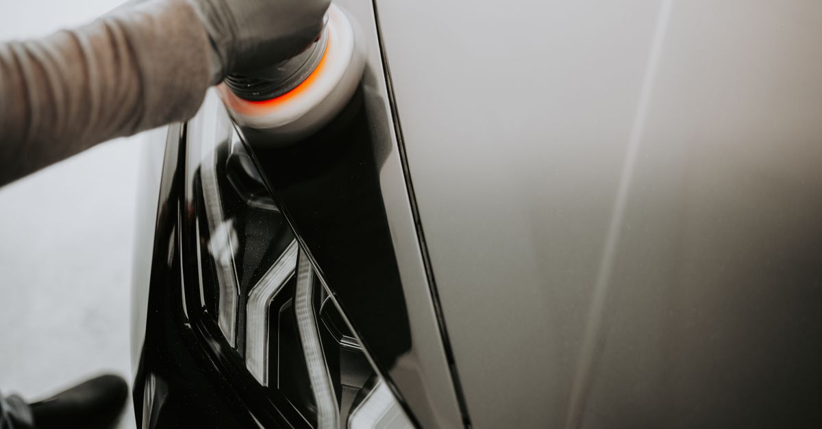 Comparing Electric Versus Pneumatic Polishers for Detailers