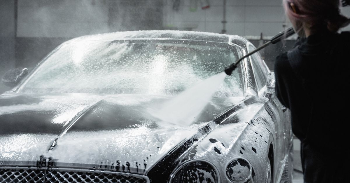 The Ultimate Guide to Streak-Free Glass Cleaning