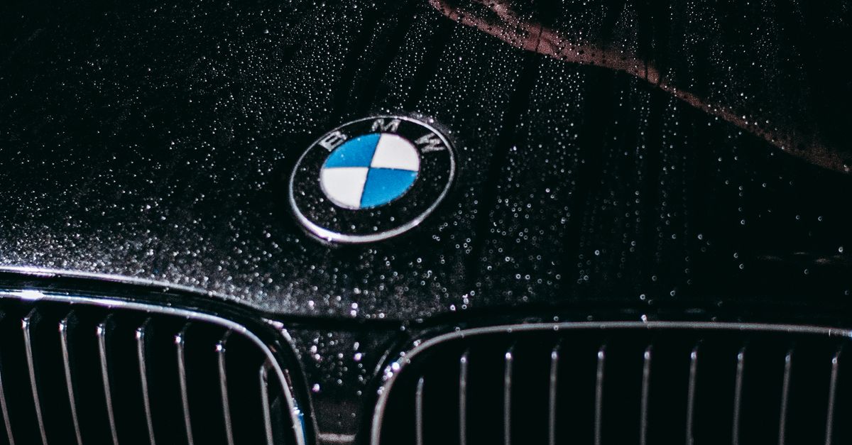 Tips for Organising Your Car Detailing Supplies at Home